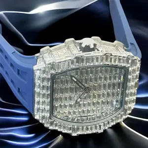 Reloj Inteligente Deportivo de Acero Inoxidable con Detalles de Diamantes para Unisex: Combinando Tecnología con Estilo, Proveedor Indio para Exportación a Granel - Product Image 3