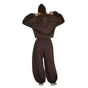 Ensemble de survêtement zippé pour femmes, 2 pièces, pantalon de jogging athlétique et veste à capuche pour la salle de sport, la course à pied, le yoga, les tenues décontractées et quotidiennes - Product Image 4