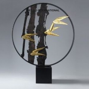 Hierro Metal Forma única Acabado en oro Esculturas modernas de la India Estilo de lujo Hecho a mano de lujo Decorativo para el hogar - Product Image 3