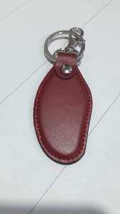 Logotipo personalizado Brújula Llavero Titular Regalo promocional con cuero genuino y hebilla de metal Diseño Llaveros personalizables - Product Image 6