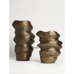 Nuova tendenza vendita <span class=keywords><strong>vaso</strong></span> per piante da esposizione e <span class=keywords><strong>fiori</strong></span> <span class=keywords><strong>in</strong></span> ottone antico Design unico Set di 2 forniture per ingresso casa e Hotel - Product Image 1