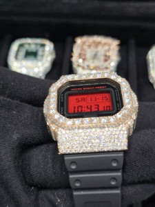 เคสนาฬิกา Hiphop Luxury DW5600 สำหรับผู้ชายและผู้หญิง เงินแท้ 925 ประดับเพชรโมอิสซาไนต์เกรด VVS พร้อมใบรับรอง - Product Image 4