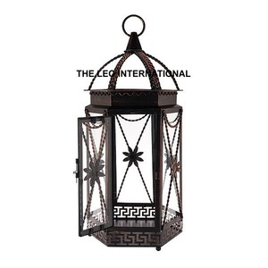 Lanterne à bougie en métal noir élégant, décoration d'éclairage artisanale pour l'intérieur de la maison ou les célébrations en plein air - Product Image 1