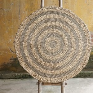 Tapis rond en 100% d'herbe de mer naturelle pour la décoration de la maison fait à la main au Vietnam - Product Image 5