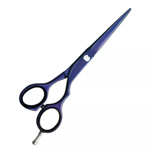 Ciseaux de coiffeur en acier inoxydable F18 de haute qualité en gros pour une utilisation en salon-lame droite tranchante pour coiffeur - Product Image 3