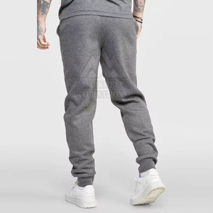 Ensemble tendance avec logo personnalisé imprimé couleur unie Ensemble t-shirt et pantalon pour homme Look tendance tendance Ensemble t-shirt et pantalon pour homme - Product Image 3