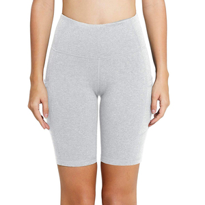 กางเกงขาสั้นเล่นโยคะของผู้หญิงกางเกงขาสั้นเล่นโยคะทำจากวัสดุคุณภาพสูงพร้อมขนาดและโลโก้ตามสั่ง - Product Image 4