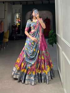 Lehenga Choli y Dupatta de Seda Dola, Estilo Moderno, Pesado y Hermoso, con Estampado Kalamkari y Trabajo de Tejido Zari, Suministro al por Mayor - Product Image 5