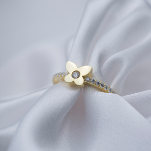 แหวนเงินแท้ 925 รูปทรงผีเสื้อ ประดับเพชร CZ งานแฮนด์เมดสไตล์คลาสสิกจากตุรกี ดีไซน์เรียบหรูทันสมัย เหมาะสำหรับงานแต่งงานและงานปาร์ตี้ - Product Image 6