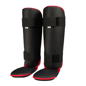 YING ENTERPRISES Protège-tibias haute performance pour adultes pour les sports de compétition |   Design en cuir durable, résistant aux chocs et confortable pour - Product Image 1