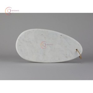 Tabla de cortar de cocina de mármol blanco Natural con patrón de aspecto nuevo hecha a mano con forma ovalada y aspecto elegante al mejor precio para el hogar y la cocina - Product Image 6