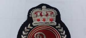 Insignes Wok brodés à la main Emblèmes en polyester avec fil métallique pour étiquettes de vêtement utilisant des techniques tissées - Product Image 2