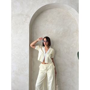 Chemisier rayé avec détails en dentelle, robes de cocktail élégantes - Product Image 5