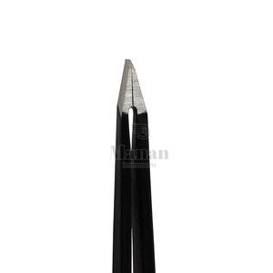 Pinzas de Cejas de Acero Inoxidable Negro de Lujo con Punta Inclinada, Antideslizantes, Precisas, Duraderas, Ecológicas, Herramienta de Belleza Profesional - Product Image 6