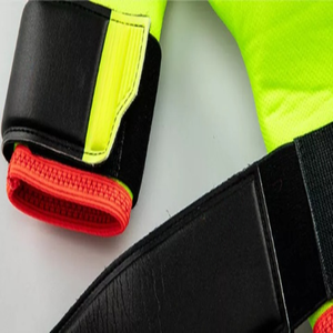 ถุงมือผู้รักษาประตูฟุตบอลคุณภาพสูงแบบกำหนดเอง ชุดยูนิฟอร์มผู้ชาย อุปกรณ์กีฬาแบบมืออาชีพ ผลิตตามสั่ง OEM - Product Image 5