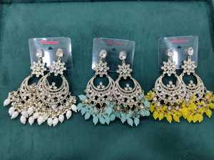 Boucles d'oreilles indiennes plaquées or antique Chand Bali, vente chaude, style ethnique, bijoux en zircon pour femmes, accessoires en perles - Product Image 2