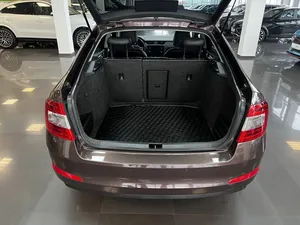 2016 OCTAVIA III (A7) ไมล์น้อย เครื่องยนต์สมบูรณ์ ระบบเกียร์อัตโนมัติ หลังคาพาโนรามา ไฟหน้า LED พร้อมส่ง - Product Image 3