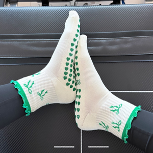 Chaussettes antidérapantes JZVINA pour femmes, à volants, motif jacquard, respirantes, sans coutures, pour Pilates, Yoga, Barre, Reformer, service OEM - Product Image 4