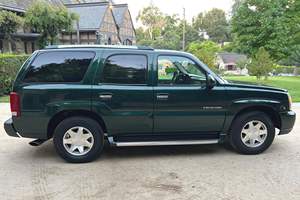 USADO LHD/RHD 2002 CAD IL LAC ESCALADE - Product Image 5