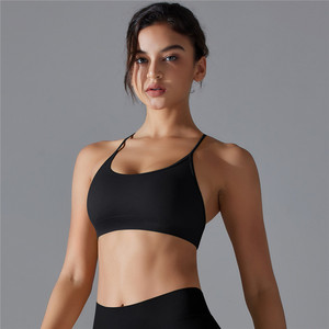 Vêtements de sport pour femmes Soutien-gorge de sport torsadé sur le devant Short de compression Legging à jambes larges Ensemble d'entraînement Gym Fitness Yoga Ensembles pour femmes - Product Image 2
