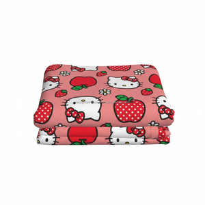 กางเกงขาสั้นตาข่ายผู้ชายขายส่ง น้ำหนักเบา รับผลิตตามแบบ (OEM) ลายการ์ตูนน่ารัก พิมพ์ลายหัวใจและแอปเปิ้ล กางเกงขาสั้นลำลองสำหรับฤดูร้อน - Product Image 5