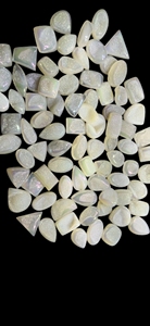 Piedra Preciosa de Ónice Blanco de Alta Calidad a Precio de Mayoreo, Piedra Preciosa de Forma Mixta para la Fabricación de Joyas - Product Image 3