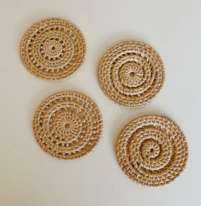 Juego más vendido de 4 posavasos en espiral de ratán tejidos a mano, esteras de mimbre natural para tazas, tazas y vasos hechos en Vietnam - Product Image 4