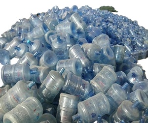 Chất Thải Pet Chai Mảnh Phế Liệu Nhựa Rõ Ràng Màu Xanh Lá Cây Trắng Màu Xanh Cas Đóng Gói Mix Màu Băng Hình Thức Nước Xuất Xứ Tấm - Product Image 2