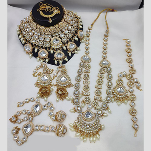 ชุดเจ้าสาวชุบทองพร้อมลูกปัดและหิน Kundan เหมาะสำหรับรูปแบบการแต่งงานแบบดั้งเดิมและราชวงศ์ - Product Image 3