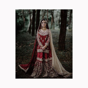 Nouveau coton pakistanais imprimé avec patch de broderie argent Sifon Lehenga Choli à vendre en ligne - Product Image 3
