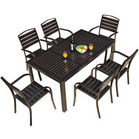 Fabricants directs de tables en aluminium et plastique pour l'extérieur, chaises en rotin pour le jardin, marché nocturne, place publique, mobilier de patio