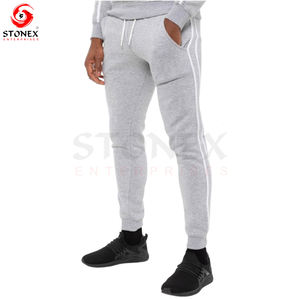 Chándal de entrenamiento de forro polar técnico personalizado para hombre, conjunto de pantalones de chándal con capucha y patrón bordado tejido de Estilo Vintage para correr - Product Image 5