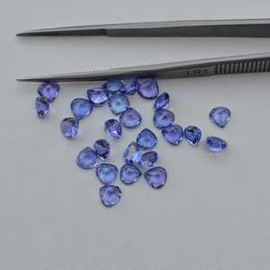 แหวนพลอยแทนซาไนต์ธรรมชาติสีน้ำเงินเข้ม5มม. คุณภาพสูงอัญมณีเจียระไนทรงหัวใจแบบหลวม - Product Image 1