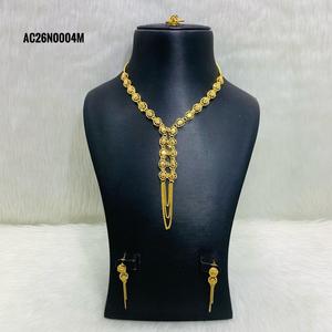Conjunto de collares largos de nuevo diseño de moda con estilo con pendientes y anillos, joyería de un gramo chapada en oro de 18K para mujer - Product Image 1