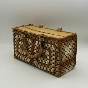 Bolso de Ganchillo Hecho a Mano para Mujer, Estilo Granny Square de Bambú, Bolso de Algodón con Accesorio de Cesta Tejida con Camelia, Accesorios de Moda - Product Image 5