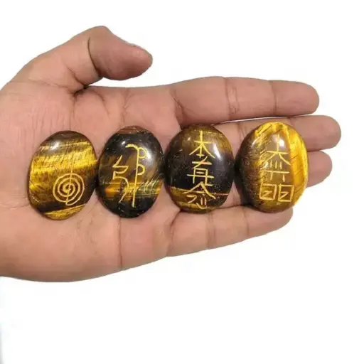 tiger eye stone set of 4 reiki symbols engraved on healing palm stones Decorative HALLOWEENGIFT CRYSTAL