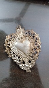 Milagros โลหะโบราณเครื่องประดับแขวนผนังหัวใจศักดิ์สิทธิ์ที่สวยงามสำหรับตกแต่งบ้าน - Product Image 6