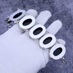 Joyería fina de diseñador hecha a mano chapada en rodio de Plata de Ley 925, pulsera de piedras preciosas de ónix personalizada para mujer para compromiso - Product Image 2