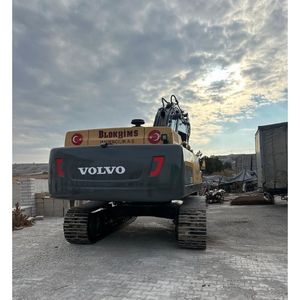 รถขุดไฮดรอลิก Volvo EC380DL ปี 2013 มือสอง สำหรับงานก่อสร้างหนักและงานเหมือง ขาย - Product Image 3