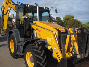 Retroexcavadora Terex TLB 890 Usada, 100HP, 4WD, Excavadora de Ruedas, Equipo de Construcción Diésel en Venta - Product Image 6