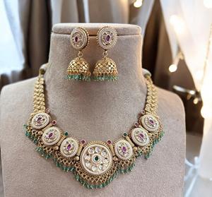 Ensemble Rajwadi plaqué or de qualité supérieure de créateur pour femmes collier classique avec boucles d'oreilles vêtements de mariage de créateur bijoux de mode - Product Image 2