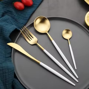 Juego de Cubiertos de Plata y Oro de Diseño, Cubiertos Elegantes Perfectos para Restaurantes y Hoteles de Comedor Moderno - Product Image 6