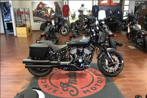 Motocicleta Indian Cruiser Sport Chief RT Black Smoke en Venta - Product Image 2
