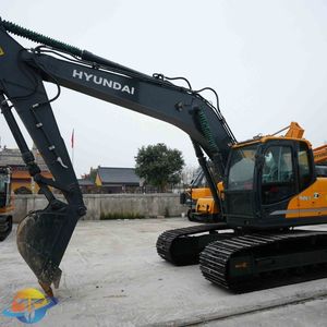 Used Hyundai 220-9S Excavator in Excellent Condition Good <b>Running</b> Second Hand Digging <b>Machine</b> <b>for</b> <b>Sale</b> - Product Image 5