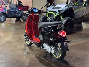 MEILLEURES VENTES 2026 VespaS Primavera <span class=keywords><strong>50</strong></span> Édition Disney Mickey Mouse Nouvelle Moto Tout-Terrain prête à être expédiée - Product Image 4