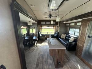 Usado, 2016, Forest River Wildwood Heritage Glenn 286RL - Product Image 5