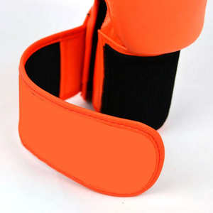 Gants de boxe confortables et professionnels, design simple, gants de boxe vierges, gants de kickboxing personnalisés, couleur personnalisée - Product Image 2