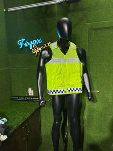 Chaleco de Seguridad Reflectante de Alta Visibilidad para Carretera, ANSI Clase 1, con LED Intermitente, Impermeable, Franjas Fluorescentes Verdes, Poliéster para Correr - Product Image 2