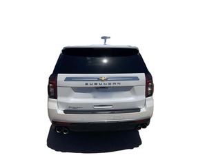 Sharp Dark 2024 Suburban High Country 4x4 Conduite à Gauche Sièges en Cuir d'Occasion Troisième Rangée de Sièges Navigation Bluetooth - Product Image 3