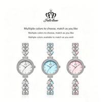 Montre bracelet de luxe en acier inoxydable avec mouvement à quartz, cadran bleu clair, boîtier en alliage étanche, design élégant et raffiné